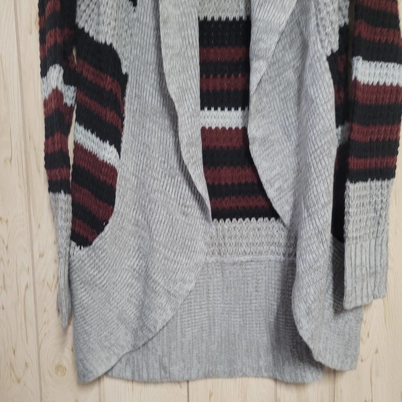 Bobbie Brooks Knitted Cardigan Sweater L - Picture 2 of 5